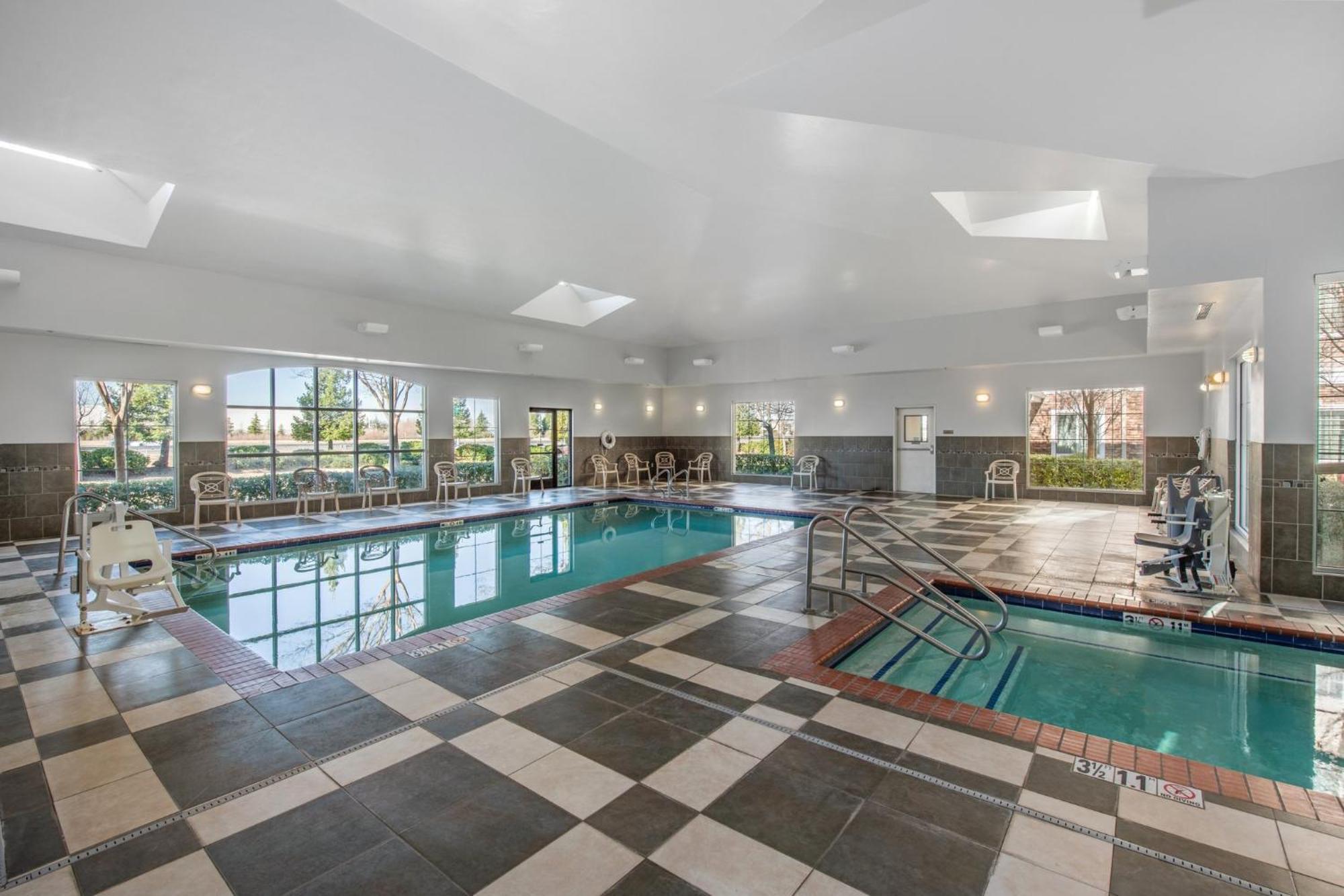 Staybridge Suites Rocklin - Roseville Area By Ihg Eksteriør billede